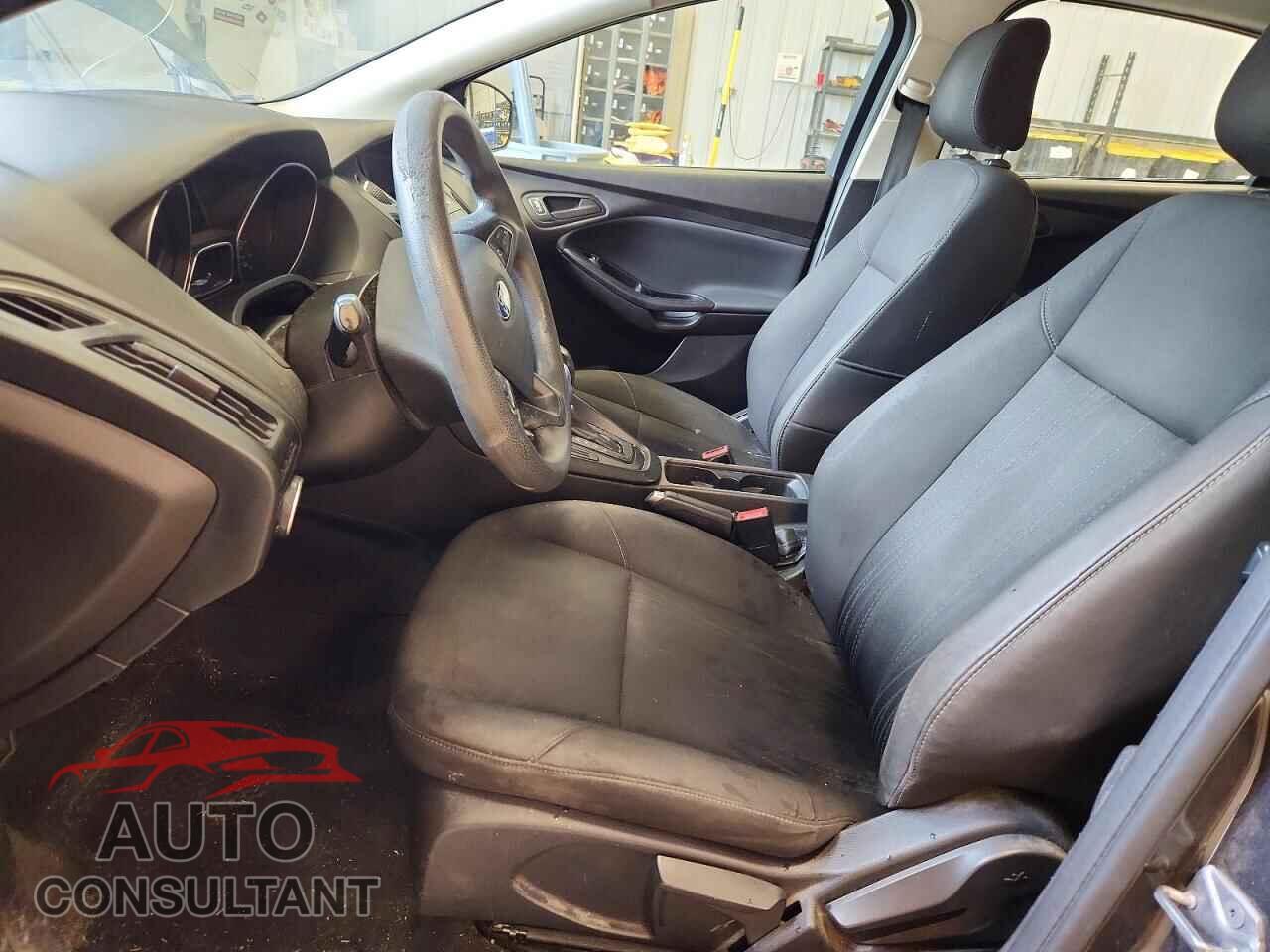 FORD FOCUS 2016 - 1FADP3E29GL227467