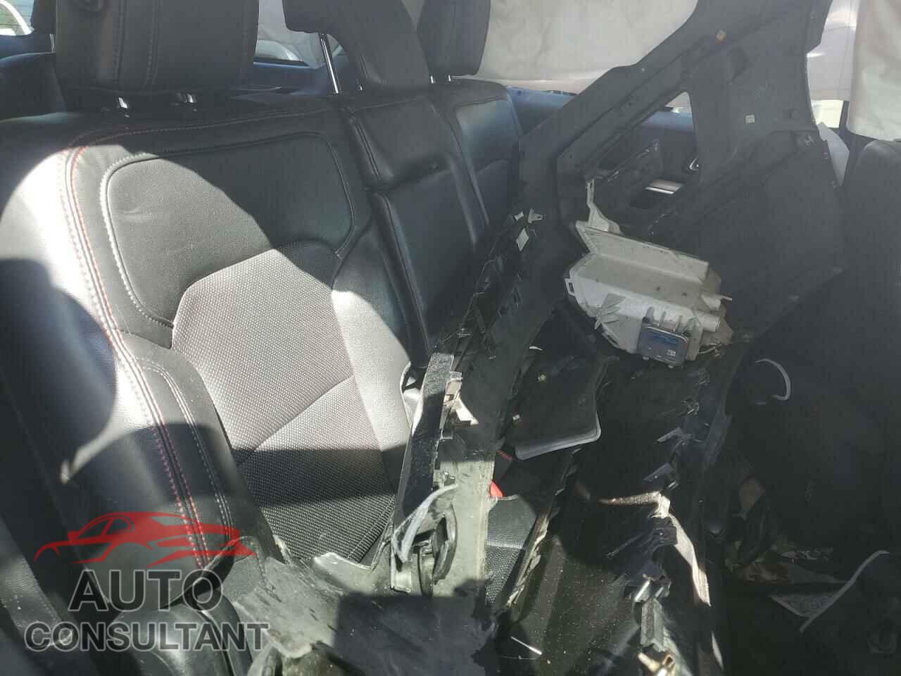 FORD EXPLORER 2017 - 1FM5K8GT9HGA07039