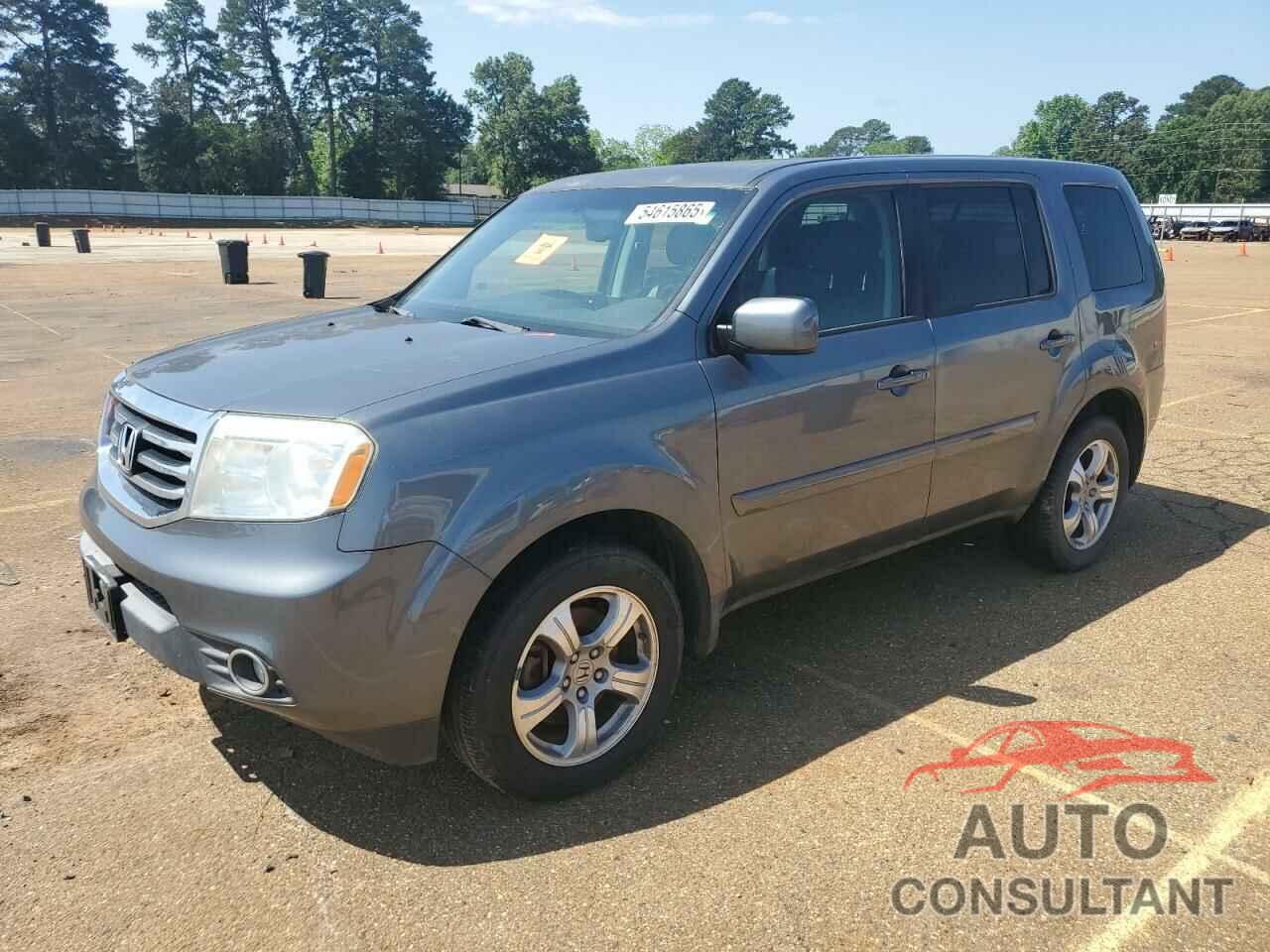 HONDA PILOT 2013 - 5FNYF4H53DB022526