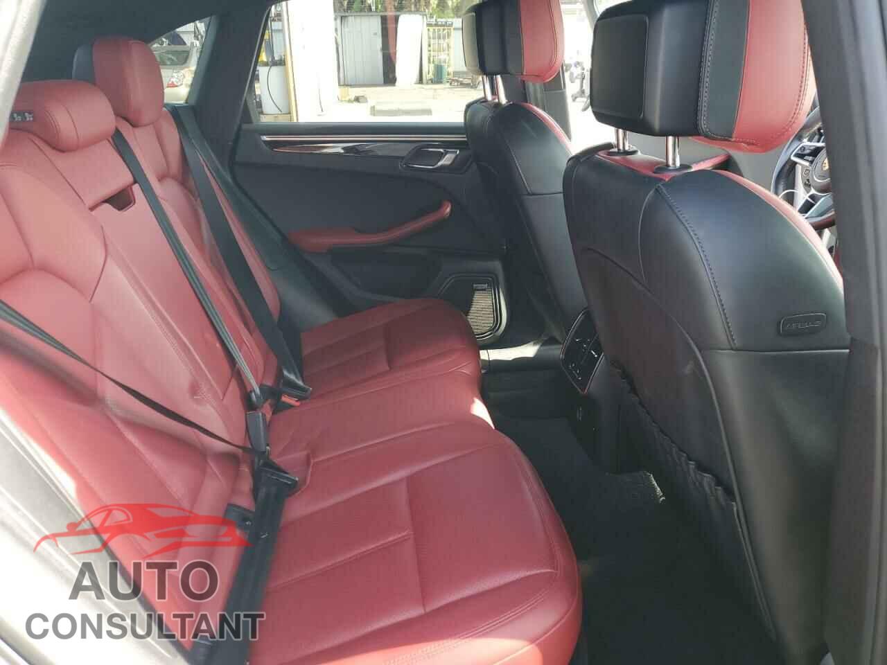 PORSCHE MACAN 2018 - WP1AA2A5XJLB21950