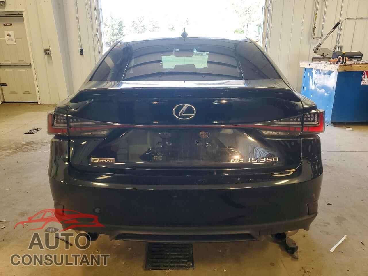 LEXUS IS 2017 - JTHCE1D2XH5013495