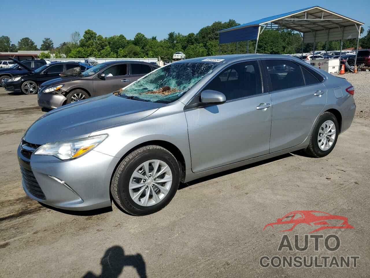 TOYOTA CAMRY 2016 - 4T4BF1FKXGR560442