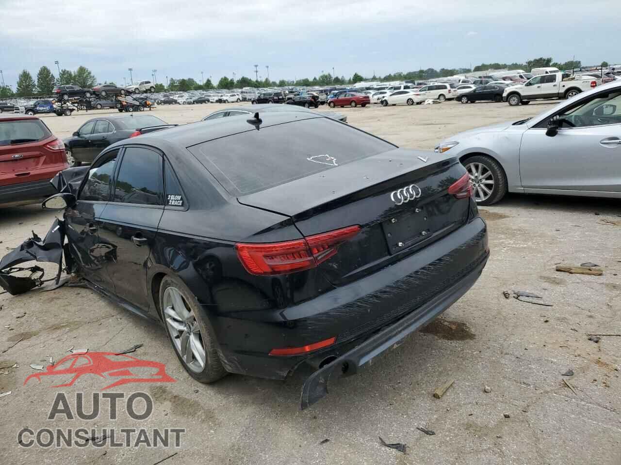 AUDI A4 2017 - WAUDNAF47HN051008