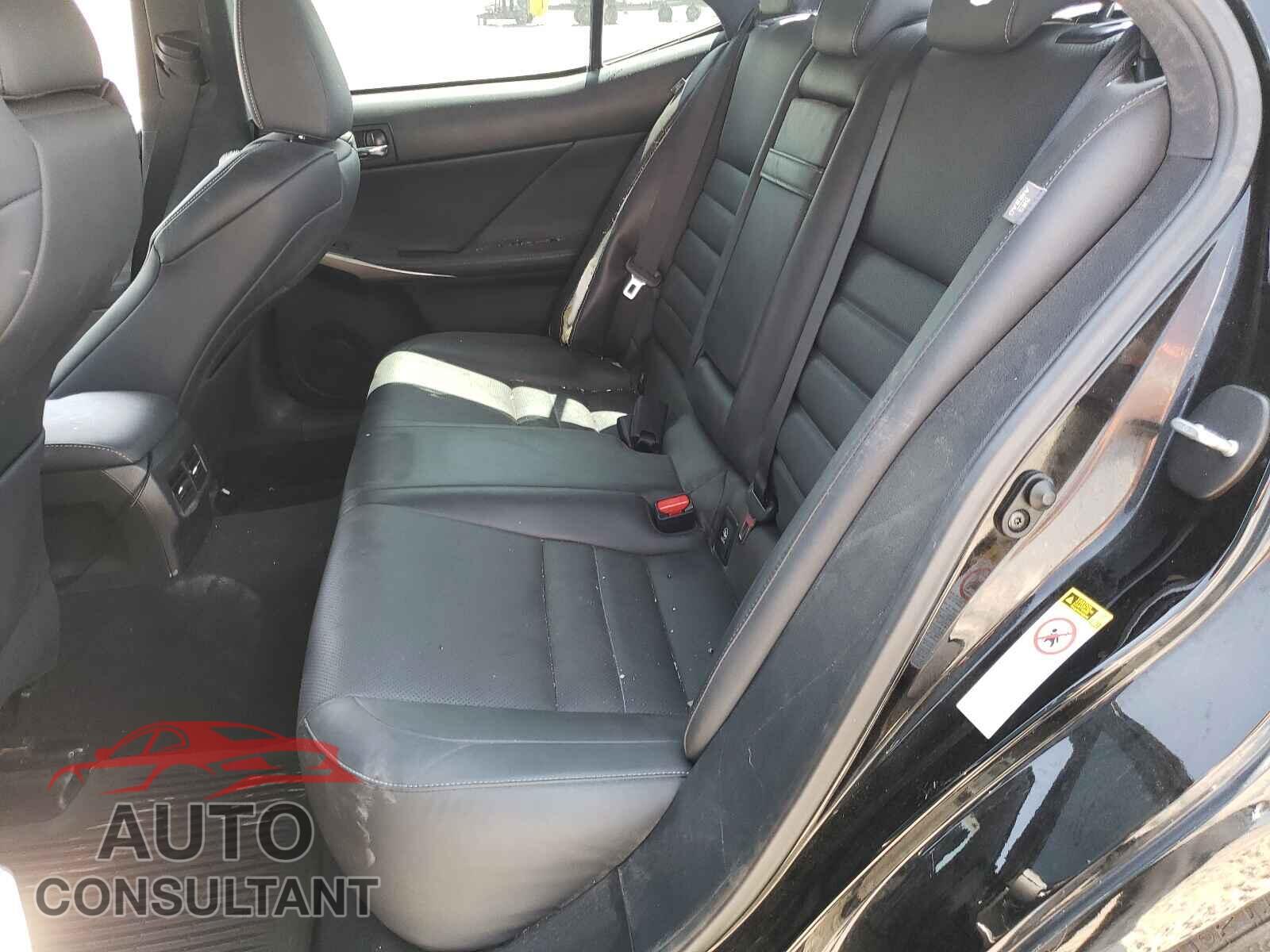 LEXUS IS 2016 - JTHCE1D29G5011252