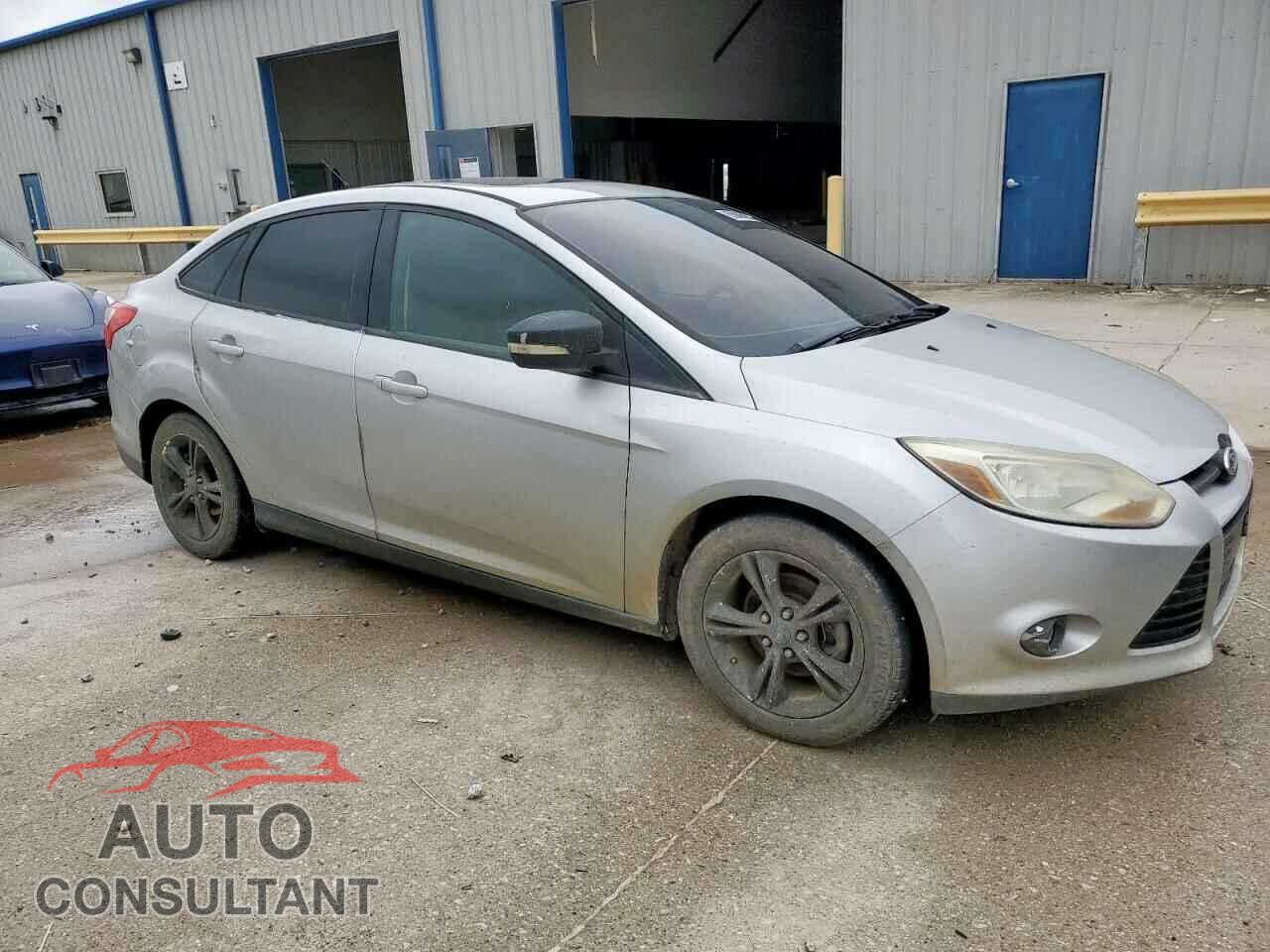 FORD FOCUS 2012 - 1FAHP3H22CL168186