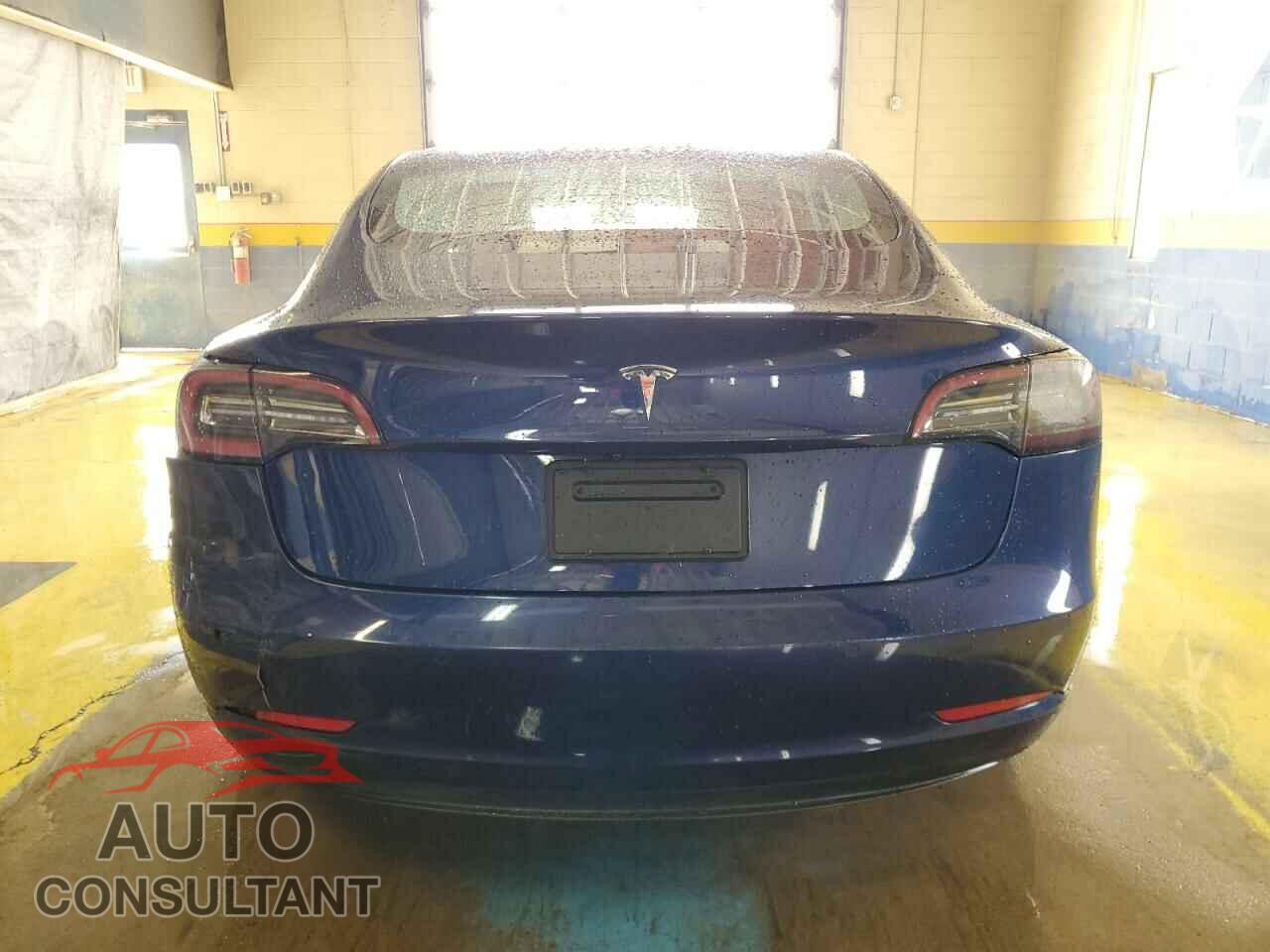 TESLA MODEL 3 2022 - 5YJ3E1EA8NF371020