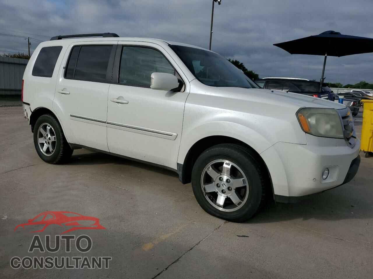HONDA PILOT 2011 - 5FNYF4H91BB006311