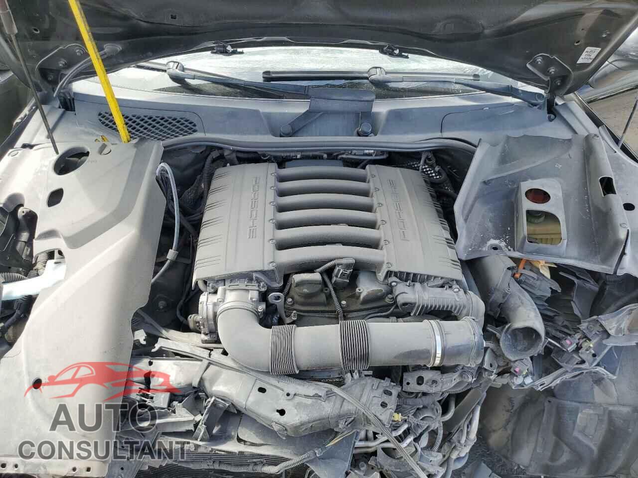 PORSCHE CAYENNE 2016 - WP1AA2A24GKA11772