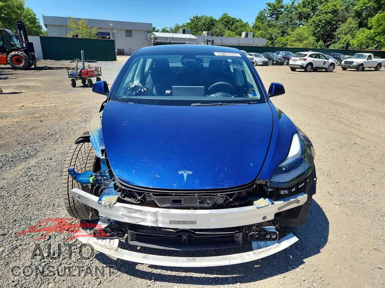 TESLA MODEL 3 2022 - 5YJ3E1EA4NF370446