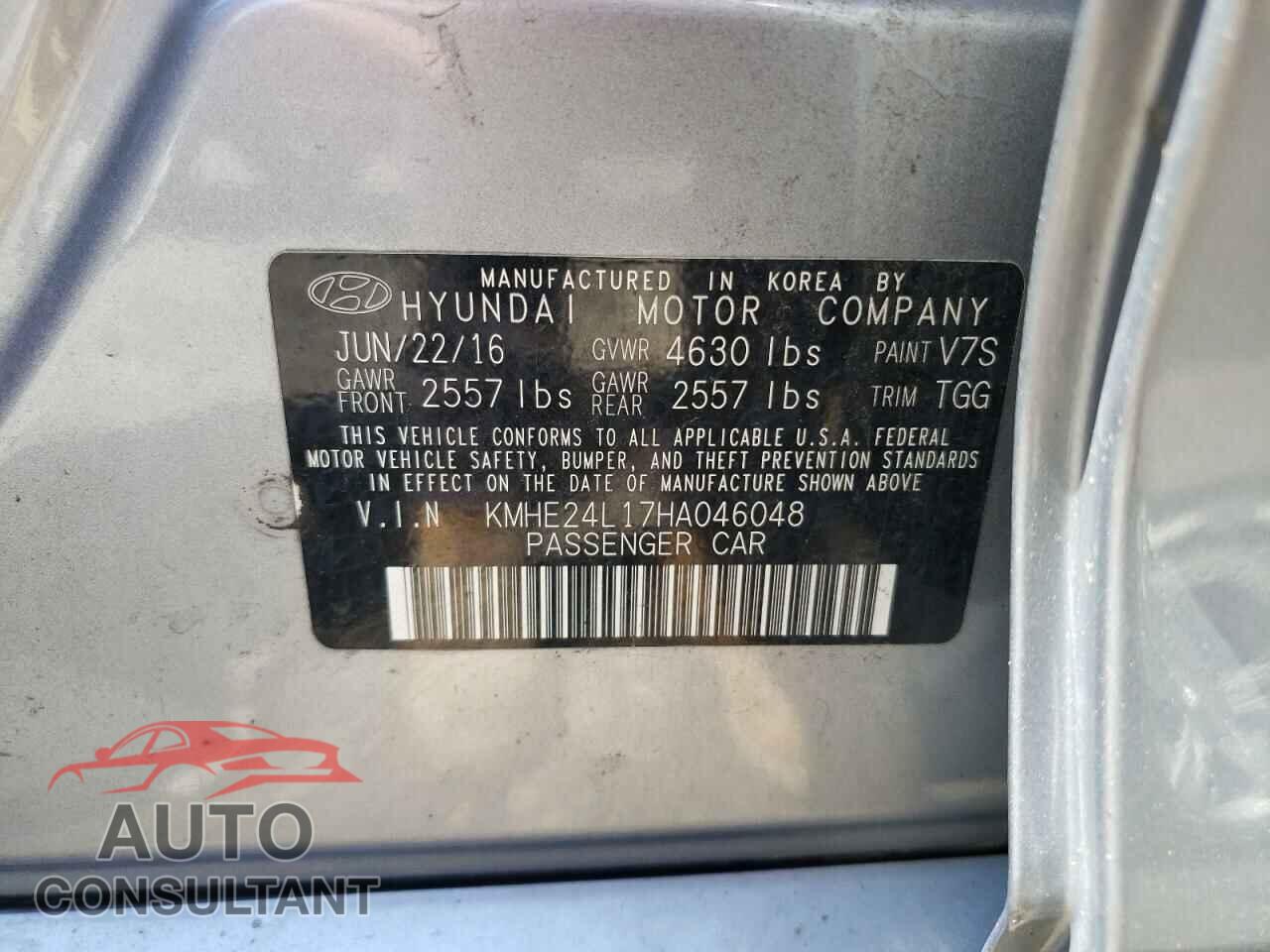 HYUNDAI SONATA 2017 - KMHE24L17HA046048