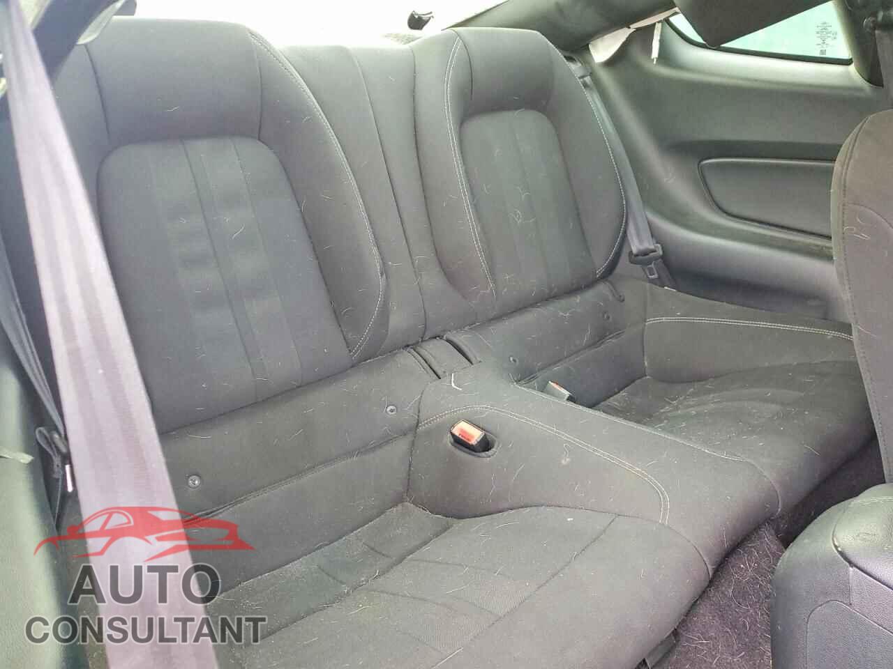 FORD MUSTANG 2020 - 1FA6P8TH2L5129814