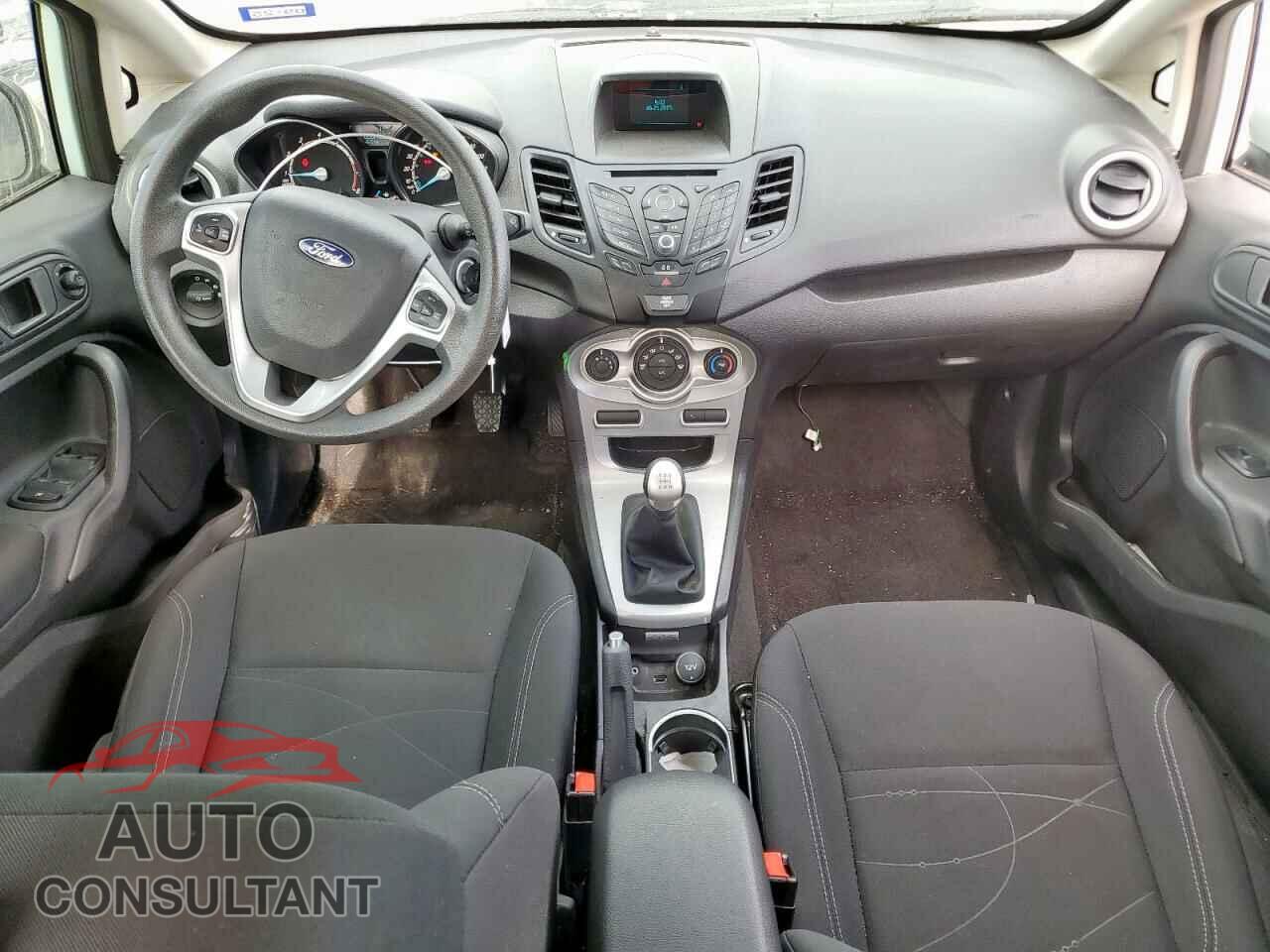FORD FIESTA 2017 - 3FADP4EJ4HM117794