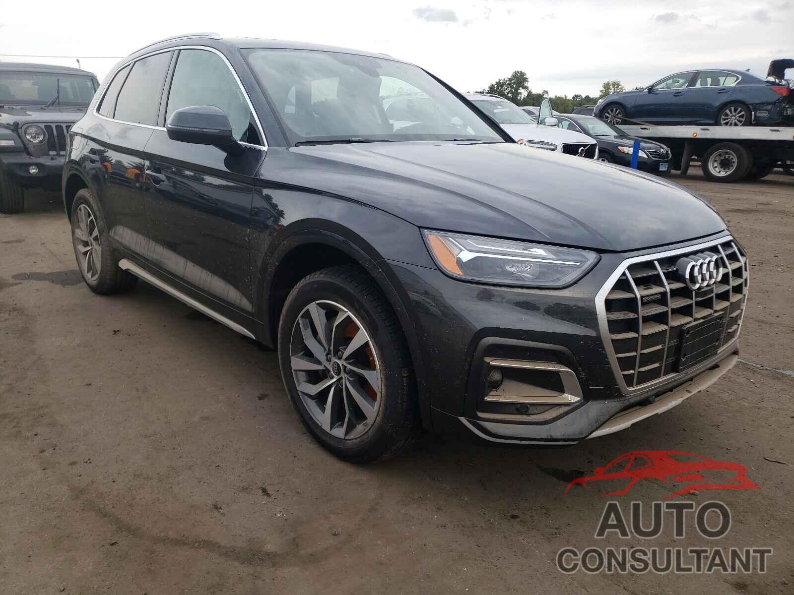 AUDI Q5 2021 - WA1BAAFY3M2008655