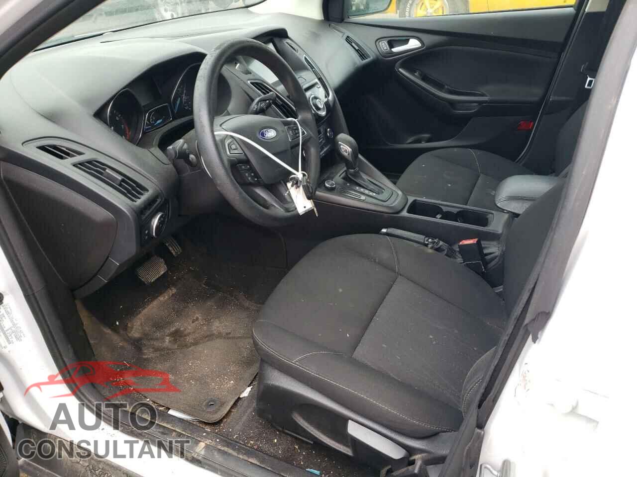 FORD FOCUS 2017 - 1FADP3H22HL249176