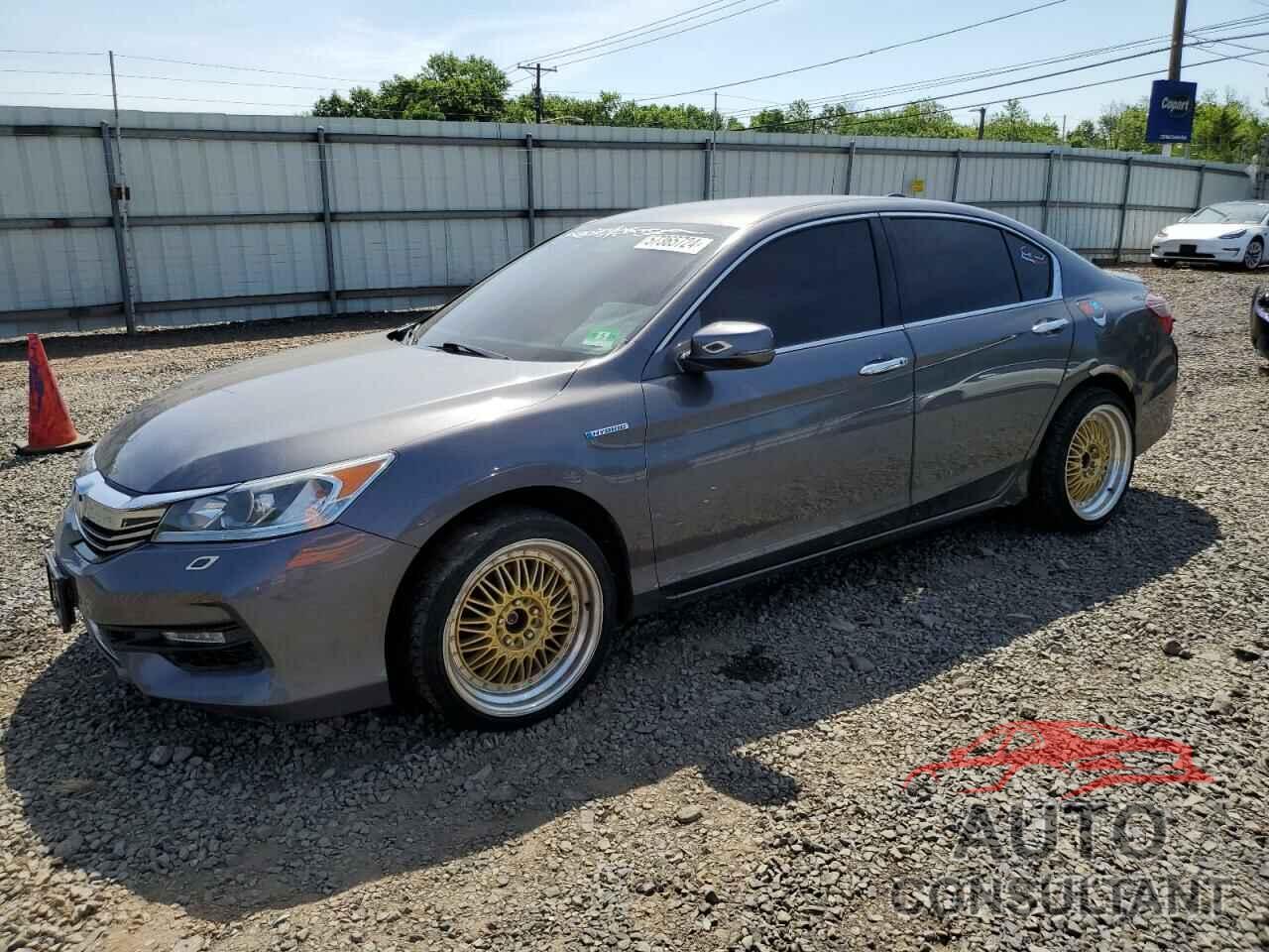 HONDA ACCORD 2017 - JHMCR6F3XHC017761