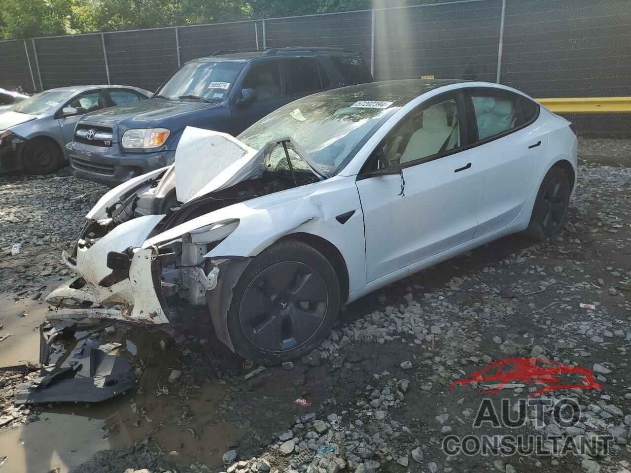 TESLA MODEL 3 2021 - 5YJ3E1EB1MF858566