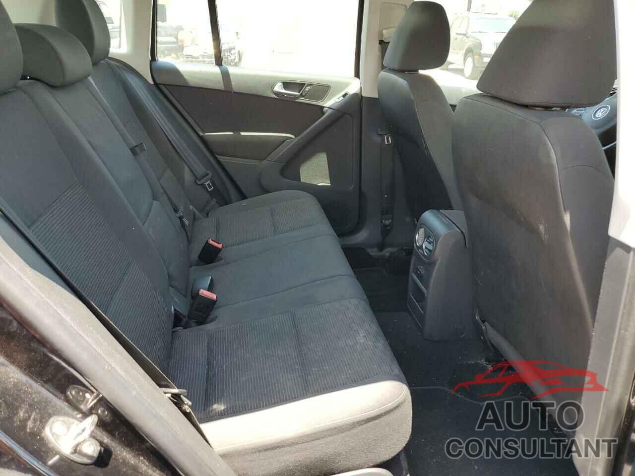 VOLKSWAGEN TIGUAN 2014 - WVGCV3AX8EW625094