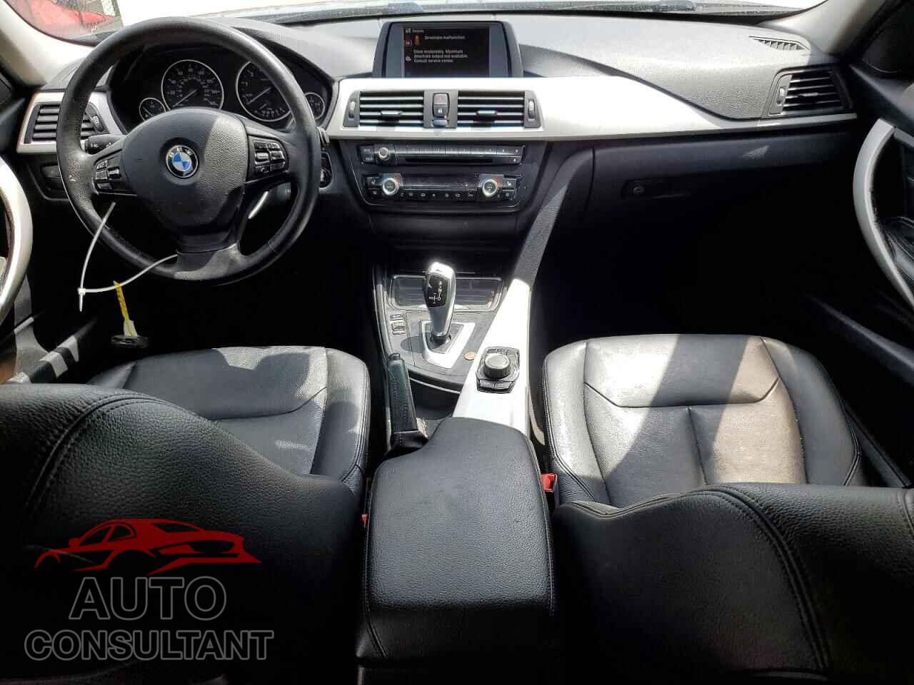 BMW 3 SERIES 2012 - WBA3A5C57CF341196