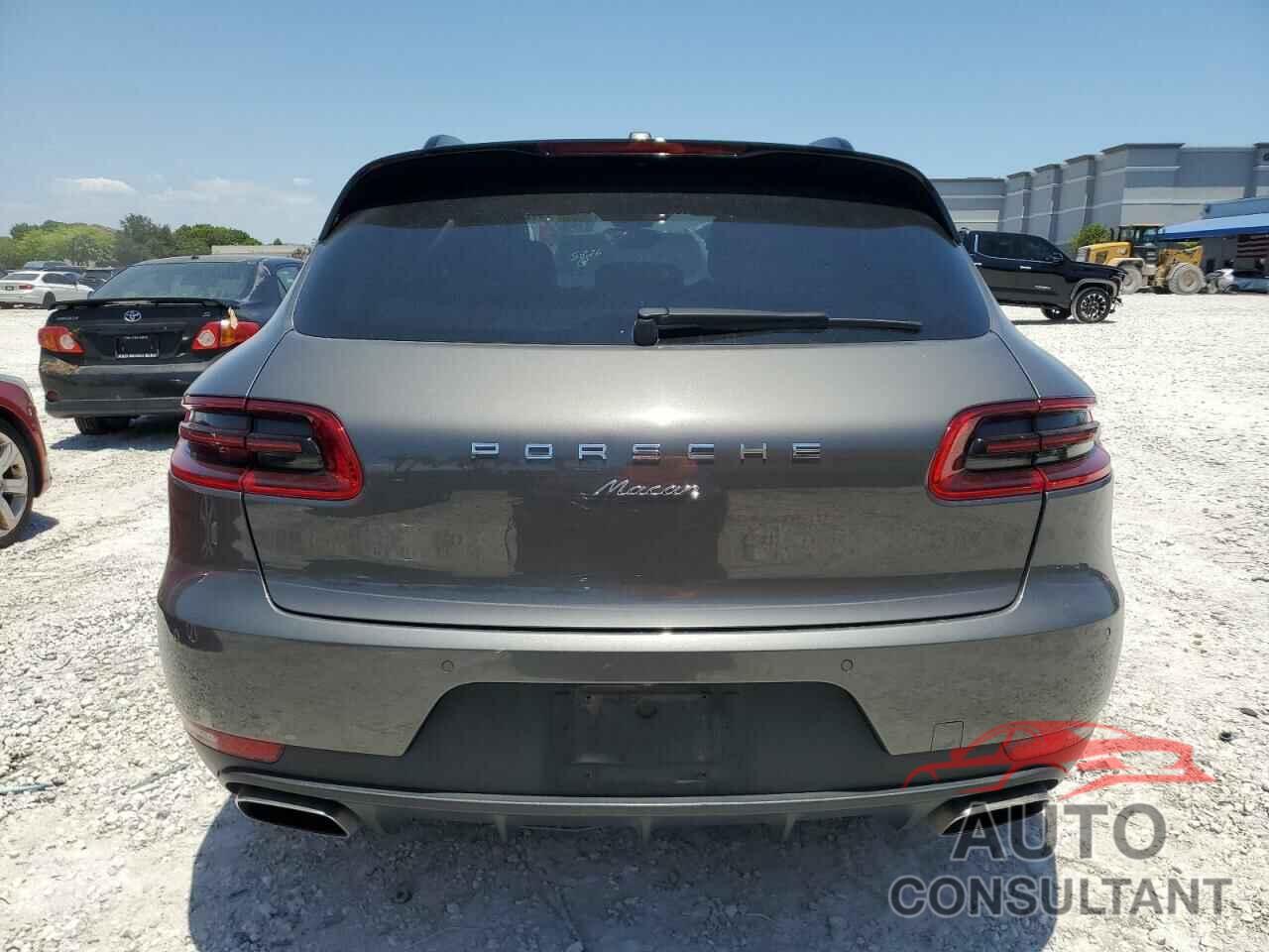 PORSCHE MACAN 2018 - WP1AA2A58JLB03320