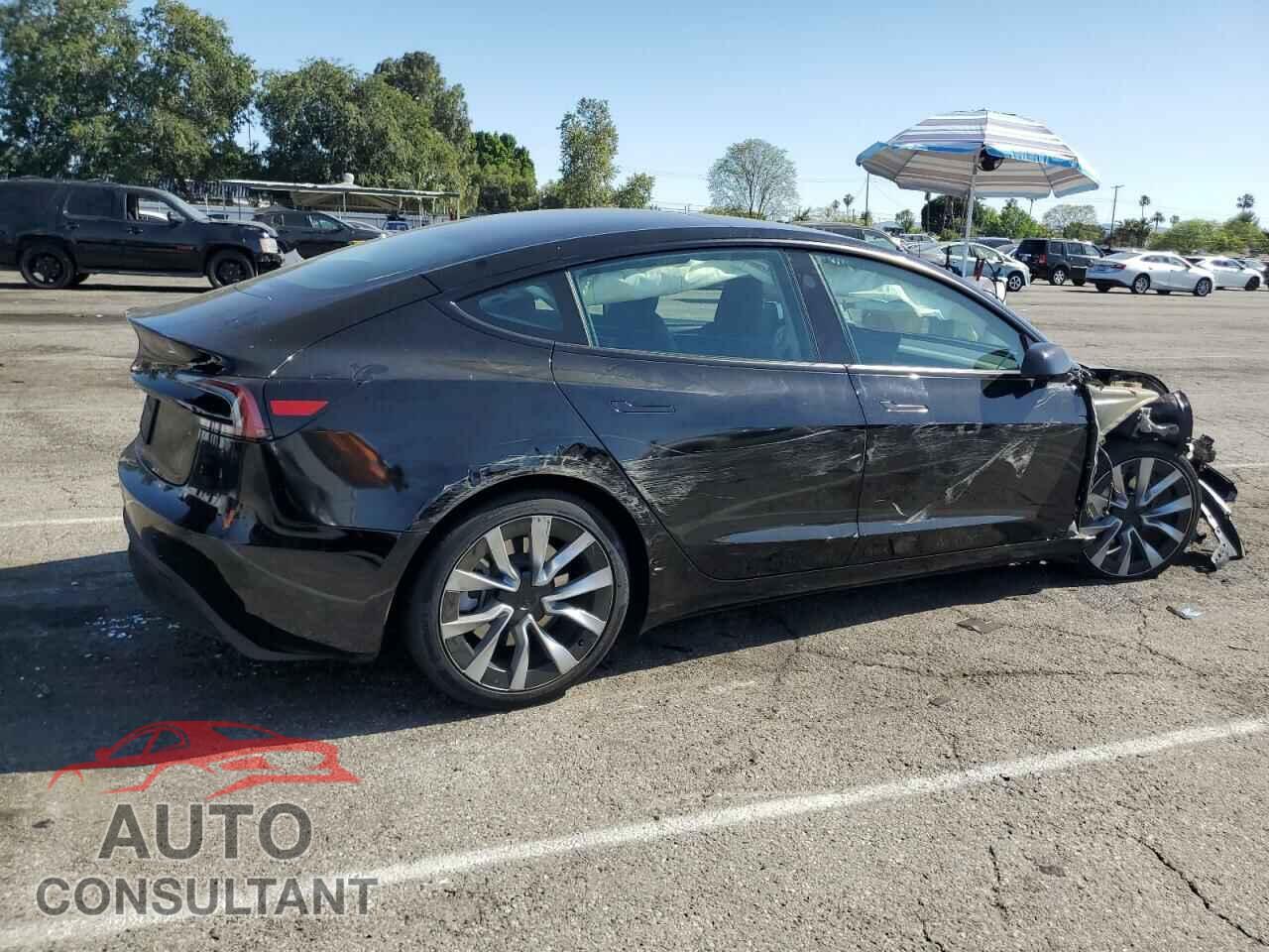 TESLA MODEL 3 2024 - 5YJ3E1EA0RF751880