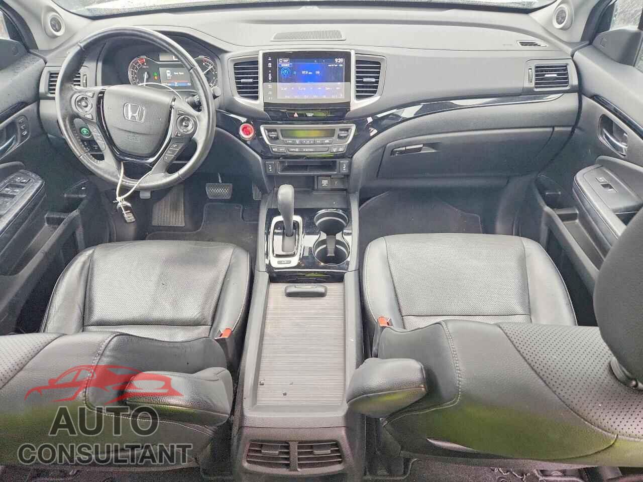 HONDA RIDGELINE 2017 - 5FPYK3F70HB028517