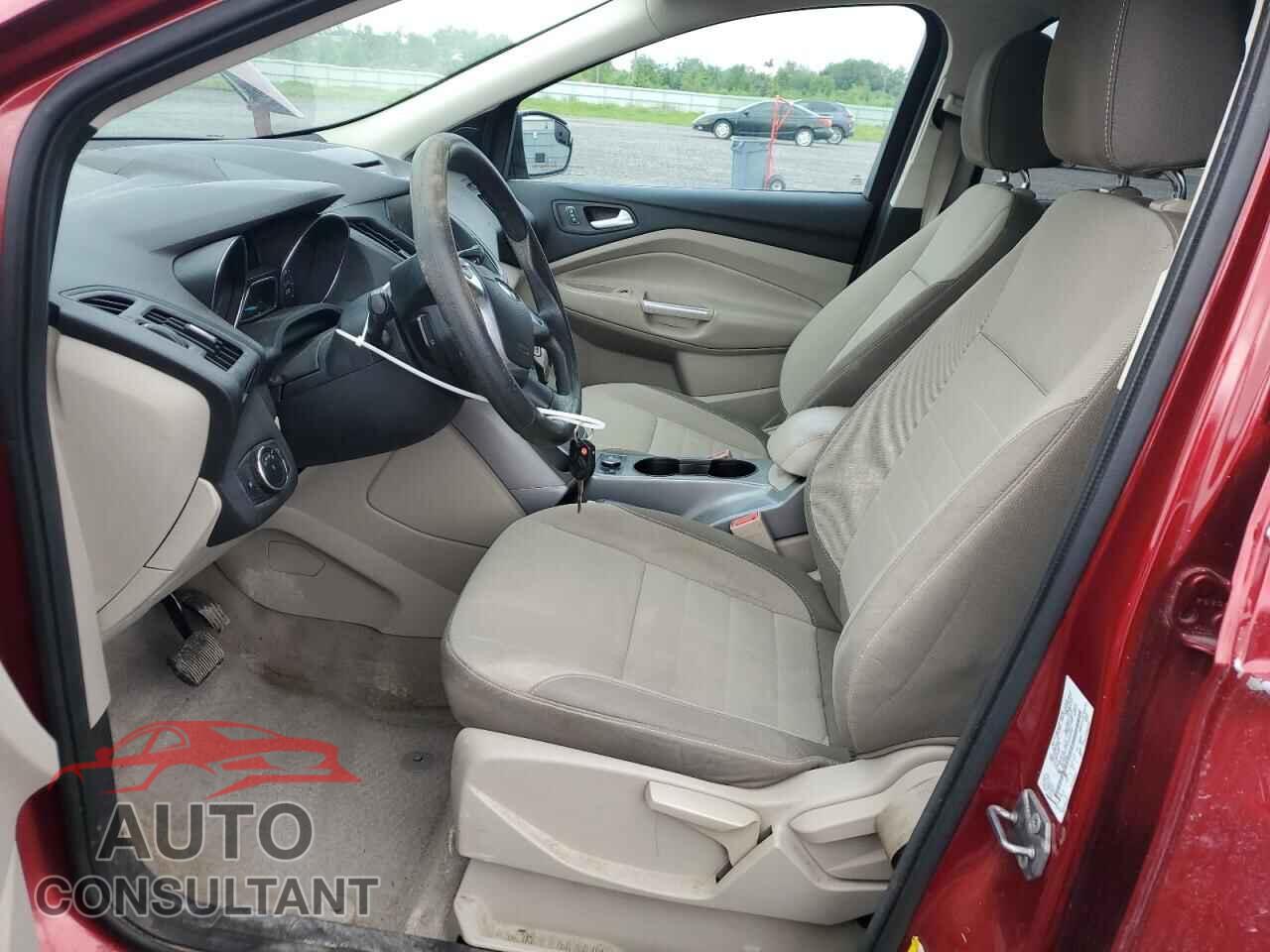 FORD ESCAPE 2013 - 1FMCU0GX4DUB66441