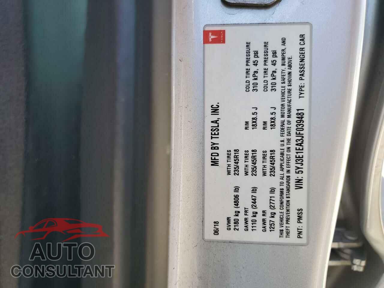 TESLA MODEL 3 2018 - 5YJ3E1EA3JF039481
