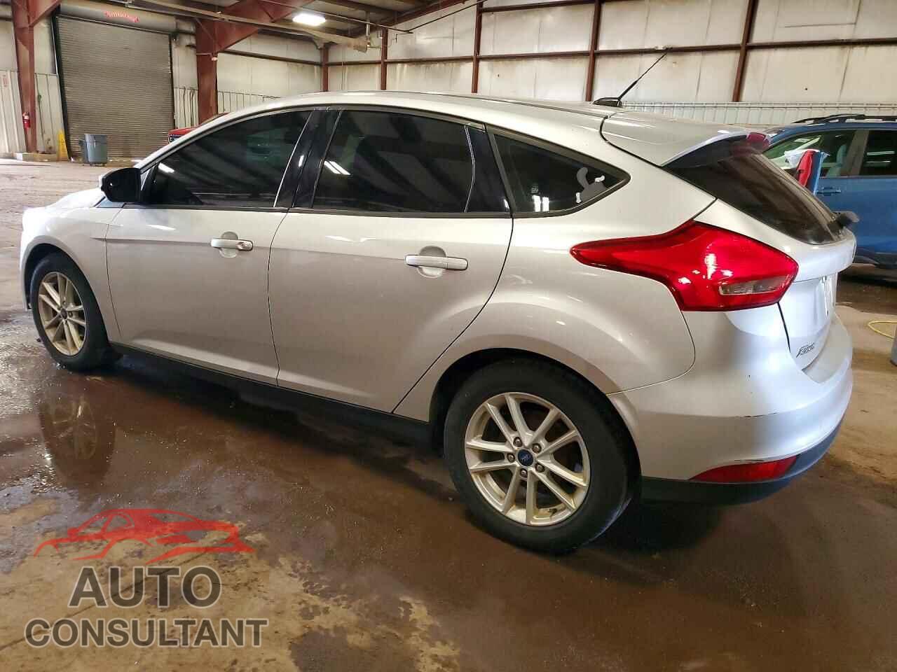 FORD FOCUS 2017 - 1FADP3K24HL321200