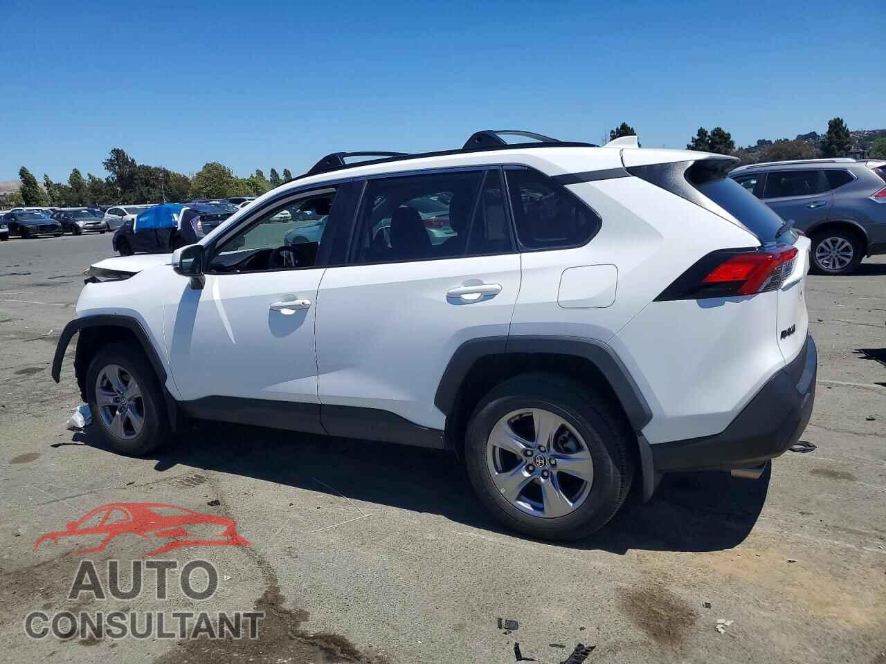 TOYOTA RAV4 2023 - 2T3W1RFV6PC236870