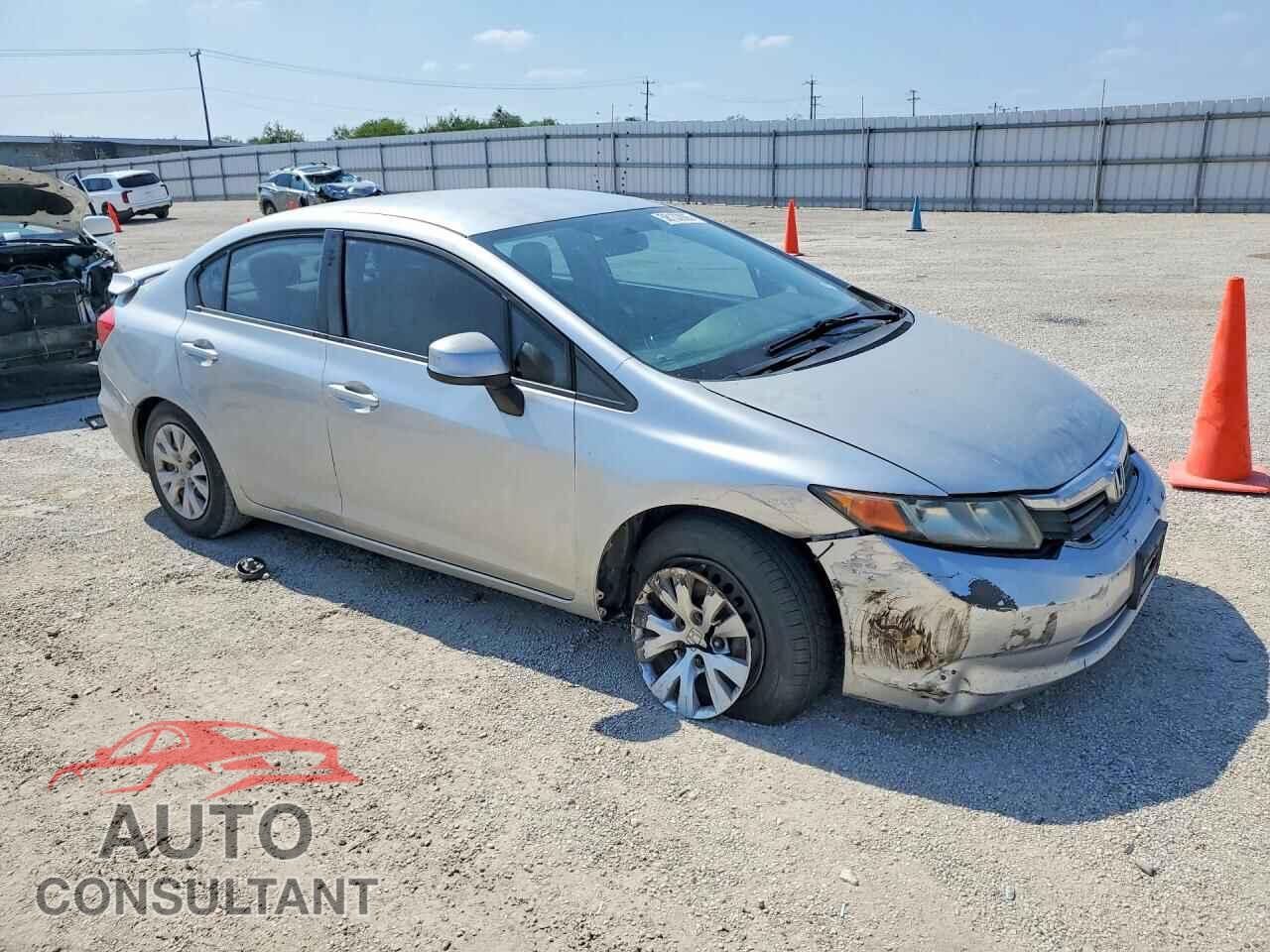 HONDA CIVIC 2012 - 2HGFB2F57CH608439