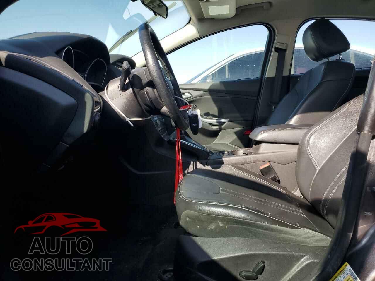 FORD FOCUS 2014 - 1FADP3N26EL161716