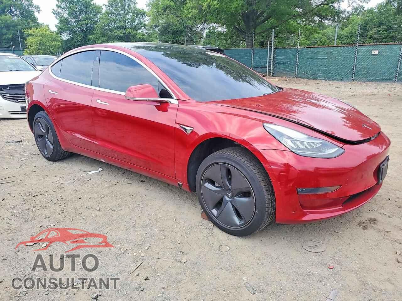 TESLA MODEL 3 2019 - 5YJ3E1EB7KF496739