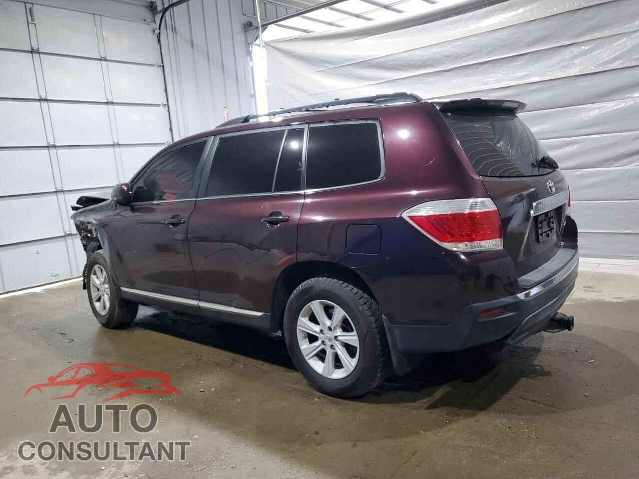 TOYOTA HIGHLANDER 2012 - 5TDBK3EH7CS152913
