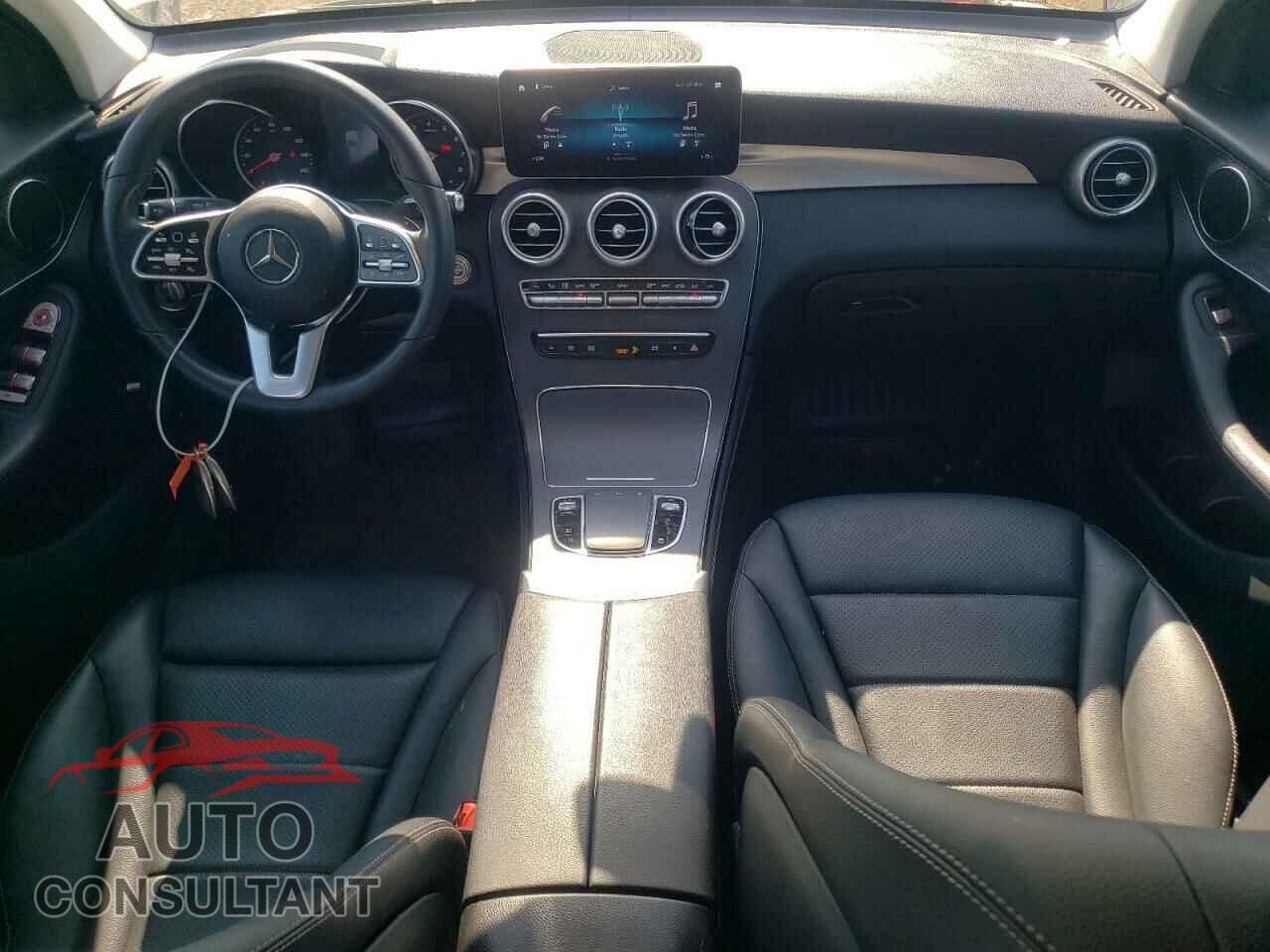 MERCEDES-BENZ GLC-CLASS 2020 - W1N0G8EB8LF856421