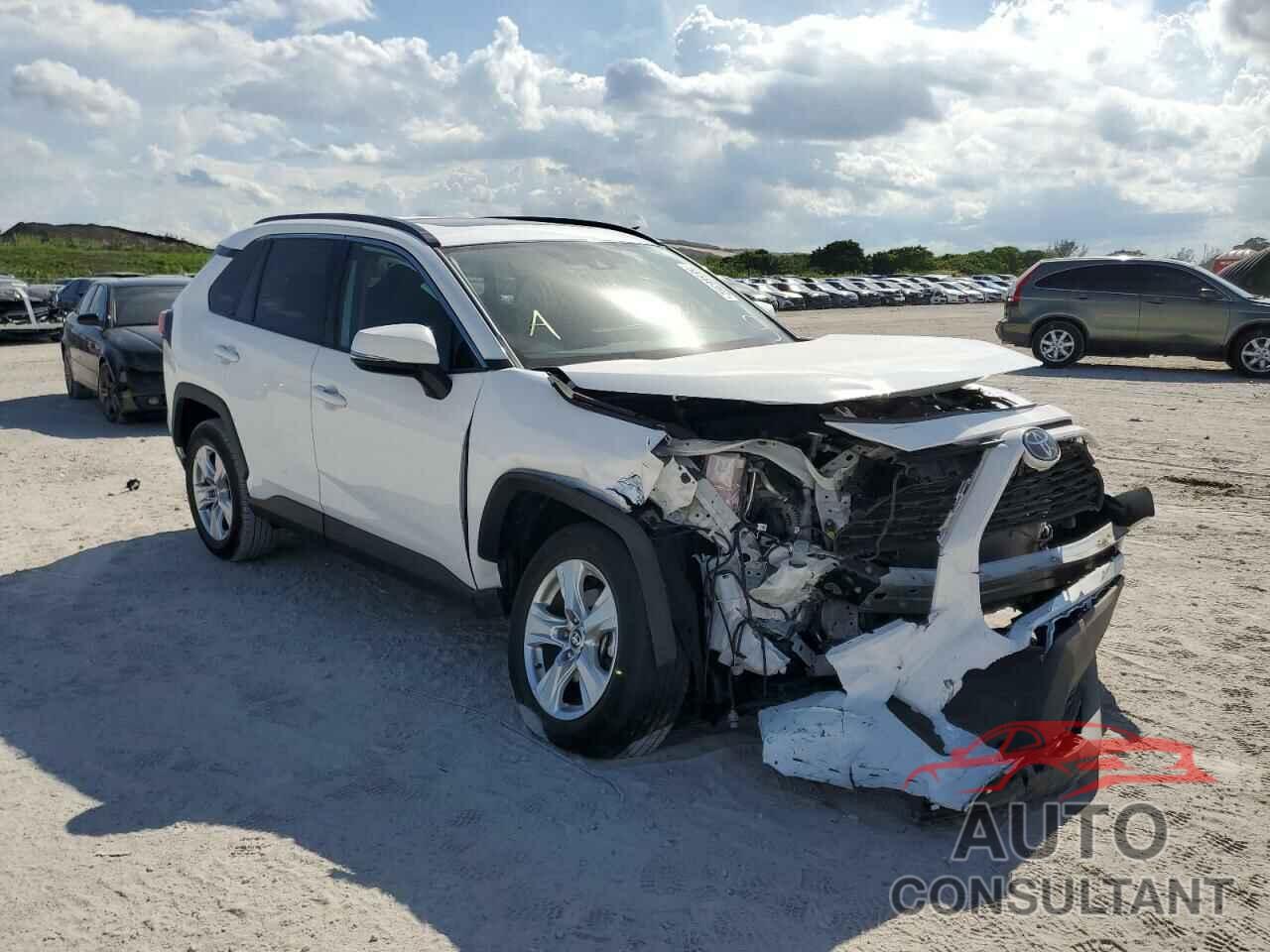 TOYOTA RAV4 2021 - 2T3W1RFVXMC154135