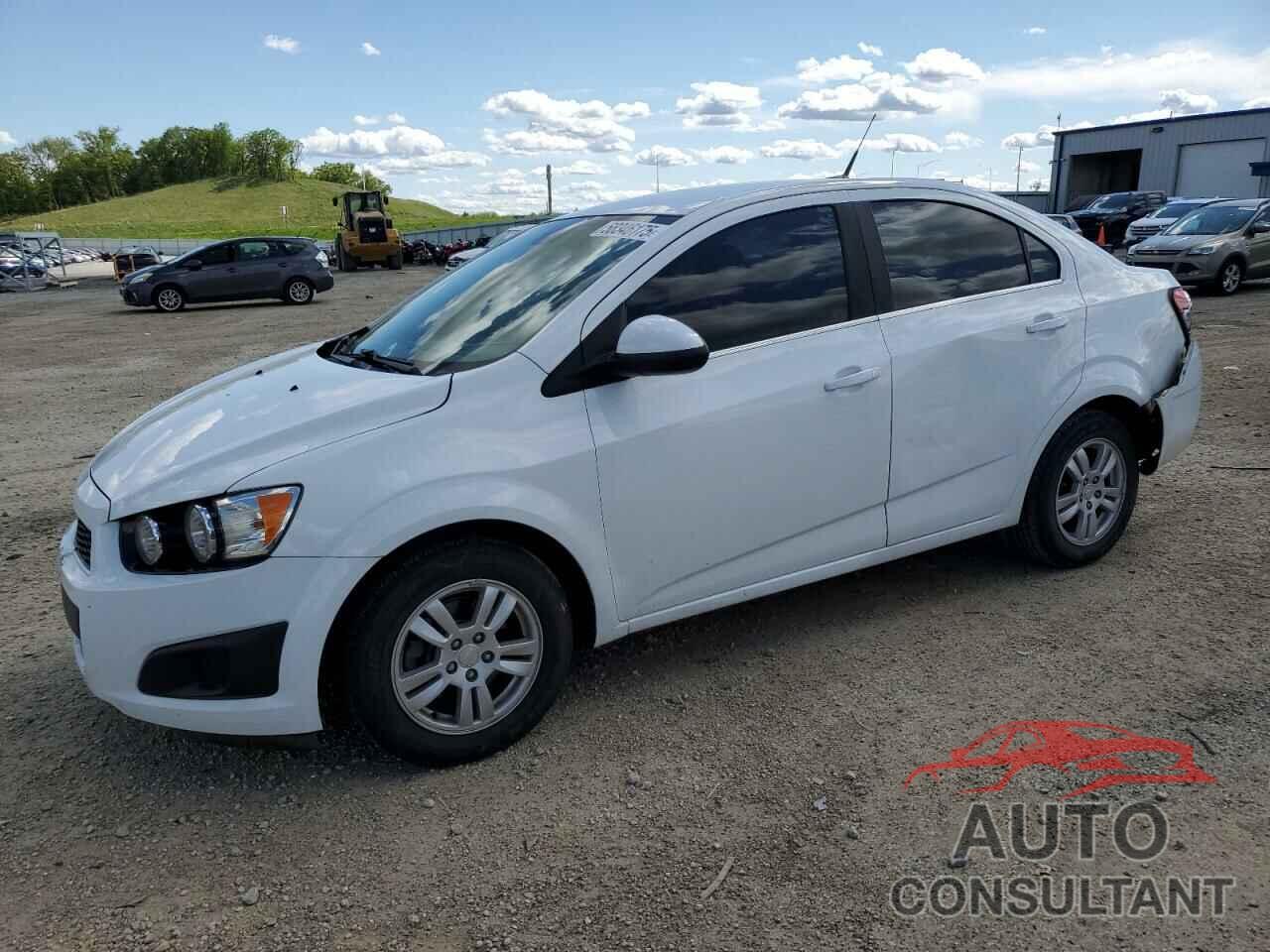 CHEVROLET SONIC 2013 - 1G1JC5SH3D4193683