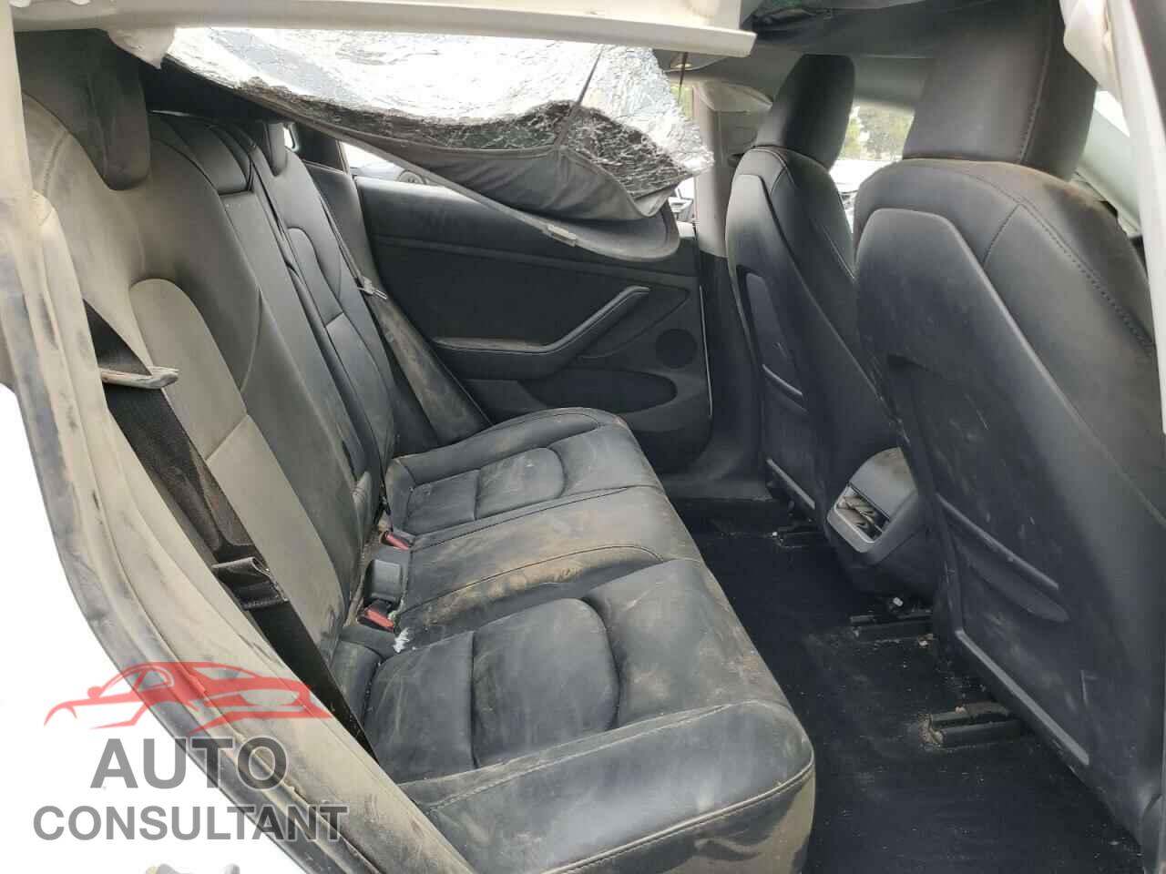 TESLA MODEL 3 2023 - 5YJ3E1EA2PF583513