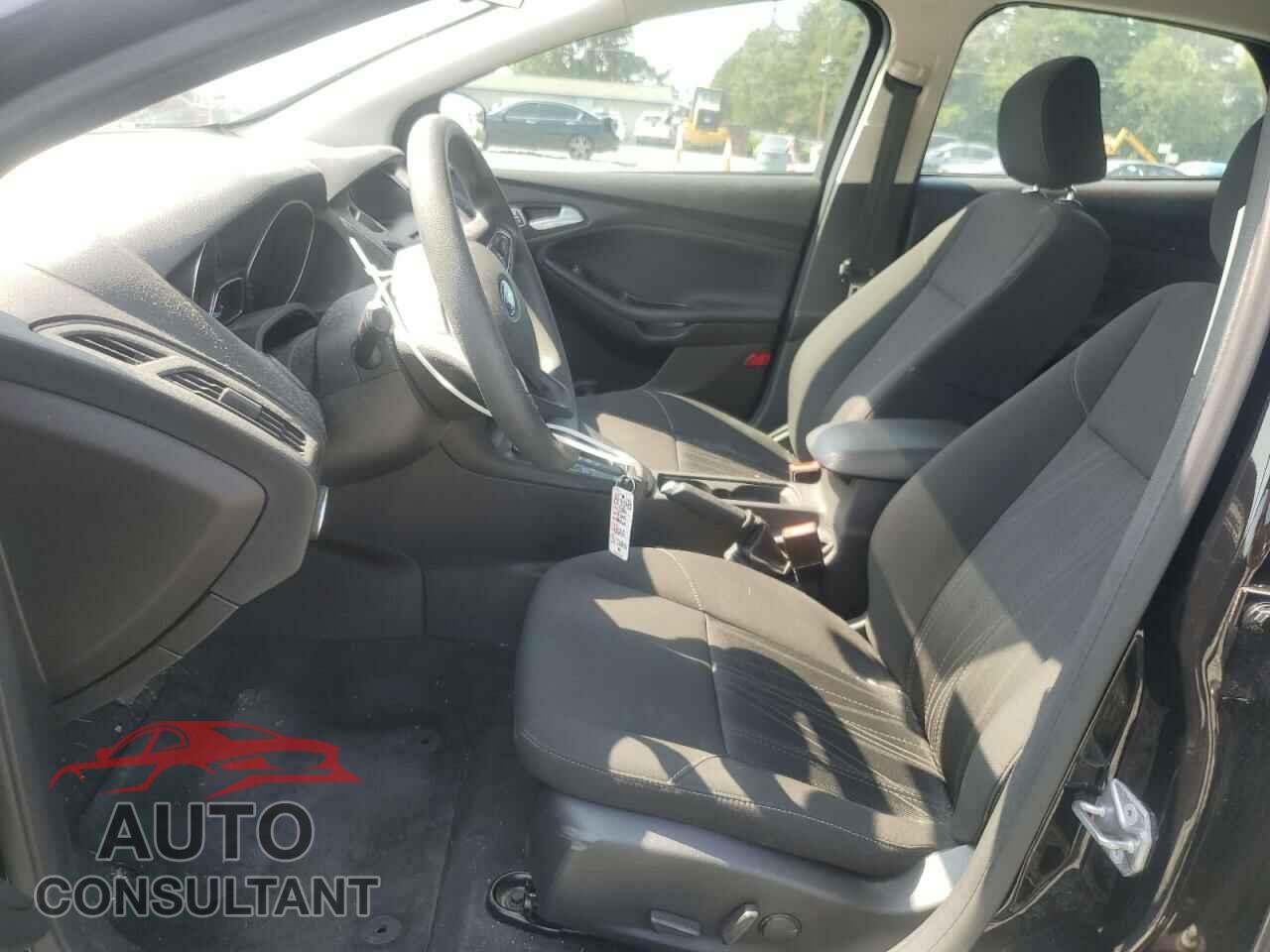 FORD FOCUS 2016 - 1FADP3F25GL320646