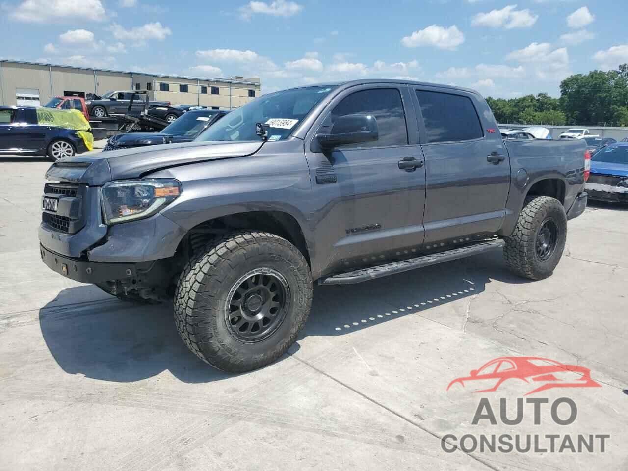 TOYOTA TUNDRA 2017 - 5TFDW5F11HX633610