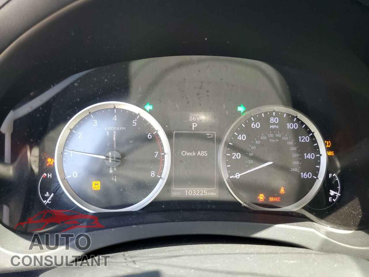 LEXUS IS 2016 - JTHBA1D20G5004813