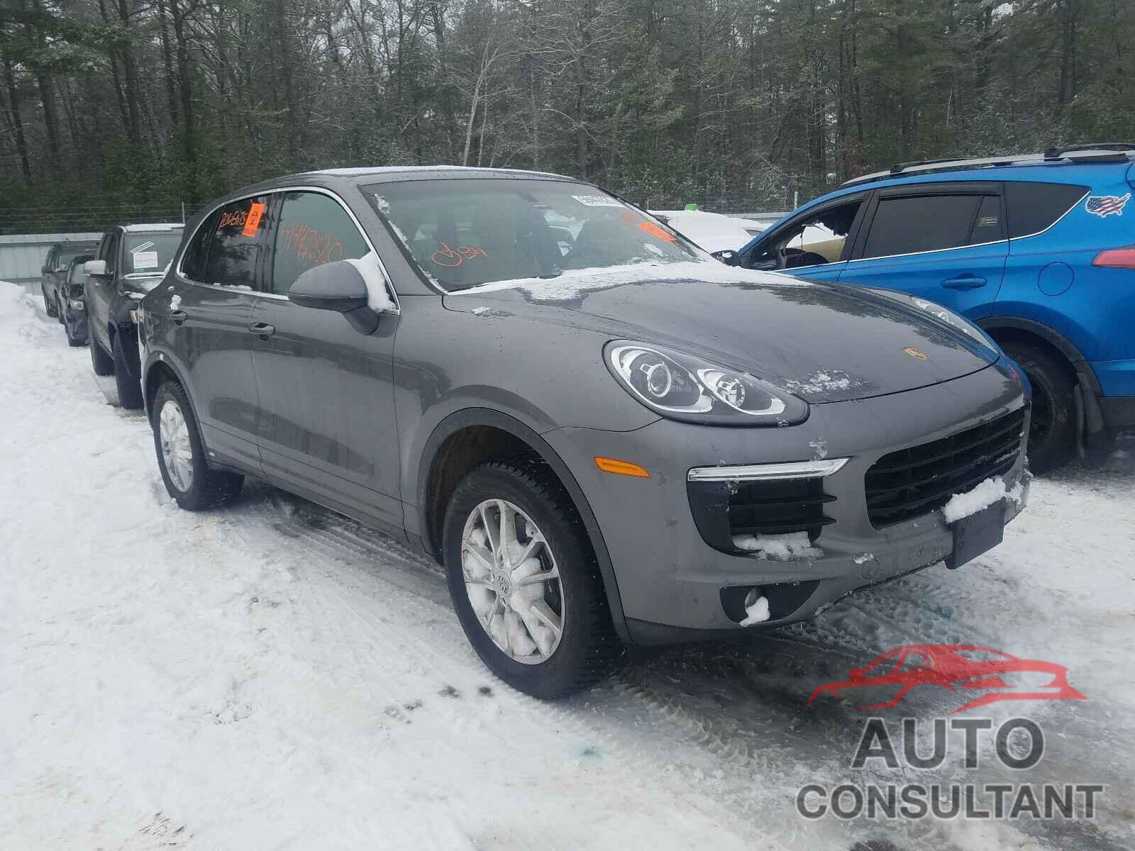 PORSCHE CAYENNE 2018 - WP1AA2A26JKA01168