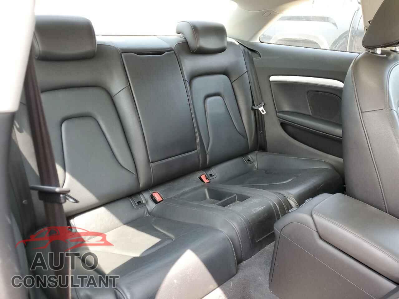 AUDI A5 2012 - WAURFBFR2CA001217