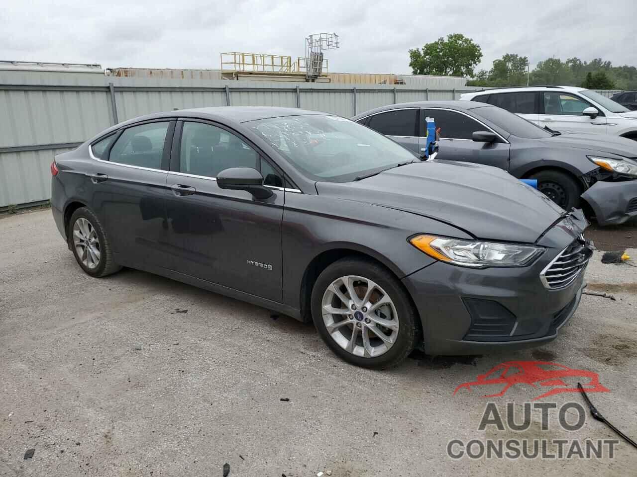 FORD FUSION 2019 - 3FA6P0LU7KR263647