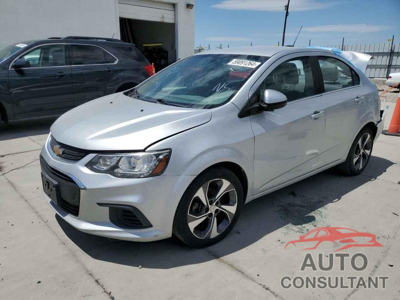 CHEVROLET SONIC 2017 - 1G1JF5SB2H4110267