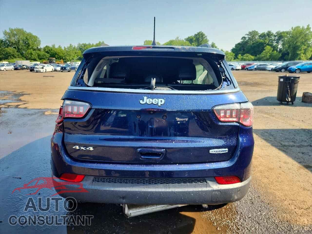 JEEP COMPASS 2018 - 3C4NJDBB0JT116165
