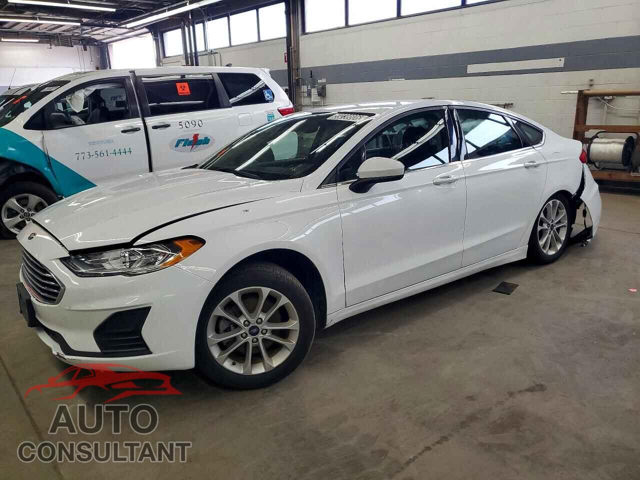 FORD FUSION 2020 - 3FA6P0LU2LR176952