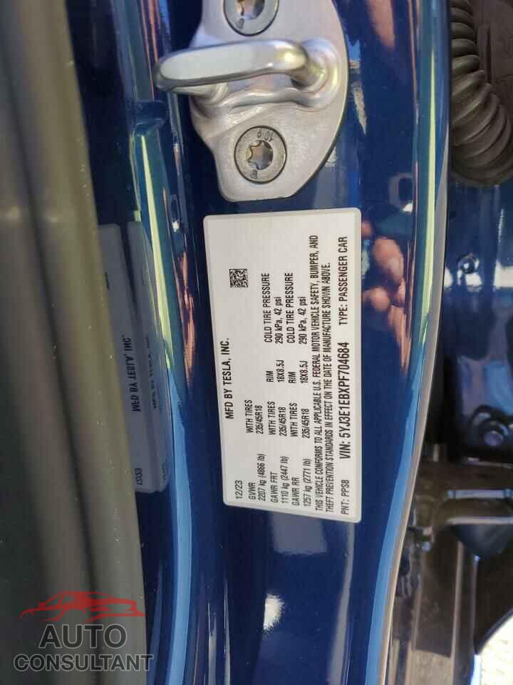 TESLA MODEL 3 2023 - 5YJ3E1EBXPF704684