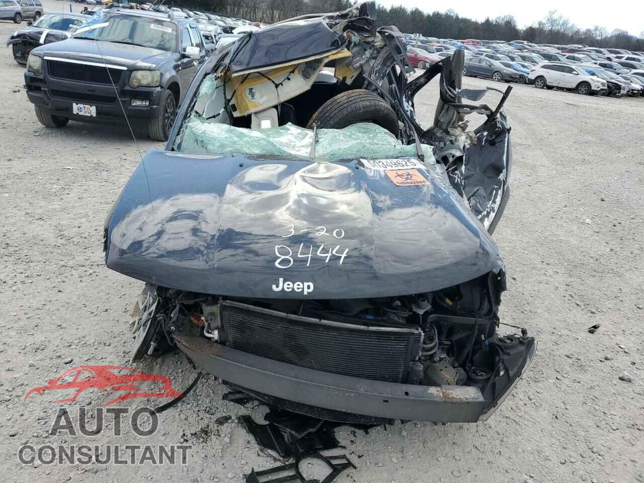 JEEP COMPASS 2017 - 1C4NJCEA7HD118444