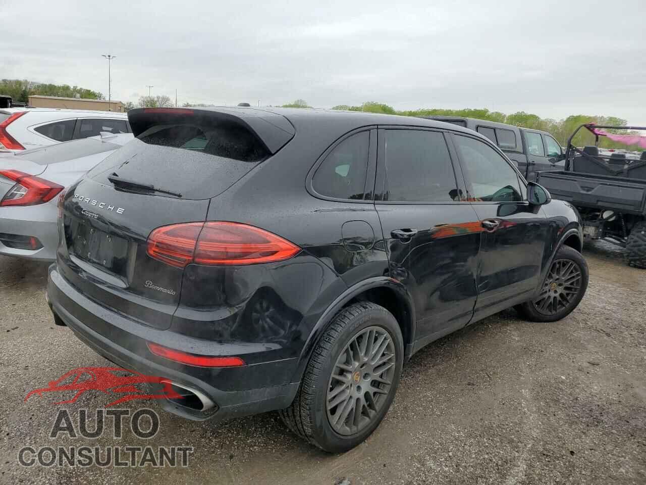 PORSCHE CAYENNE 2017 - WP1AA2A27HKA83020
