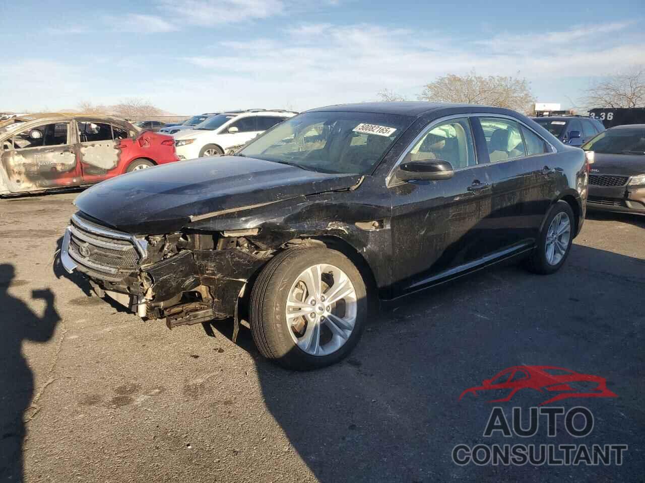 FORD TAURUS 2018 - 1FAHP2E86JG117878